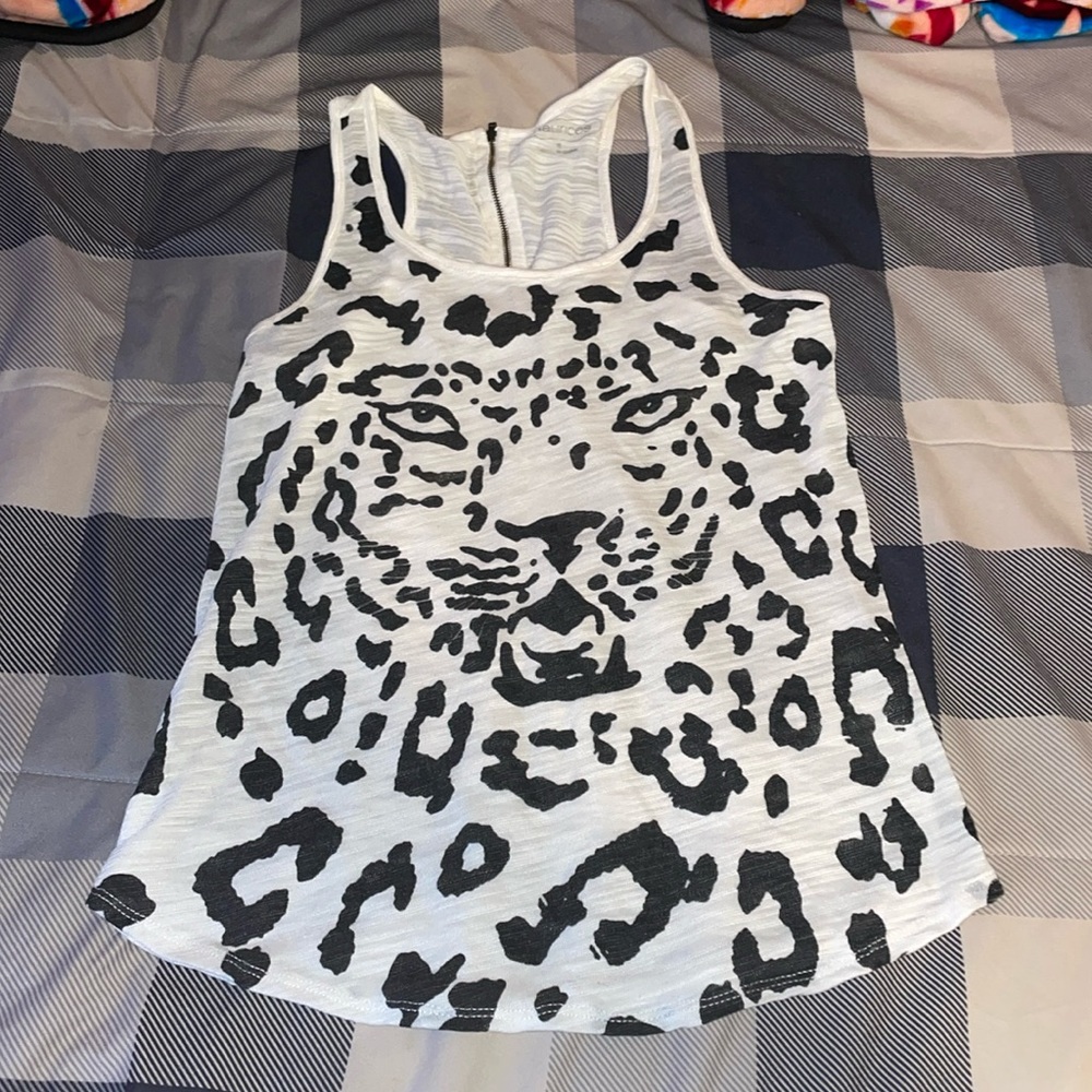 Women’s dress up shirt